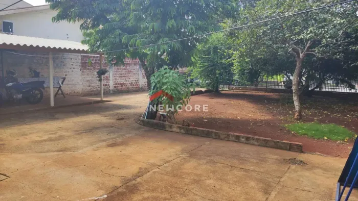Casa em Rua Américo Laerte Bigatão - Jardim Andrade - Maringá/PR
