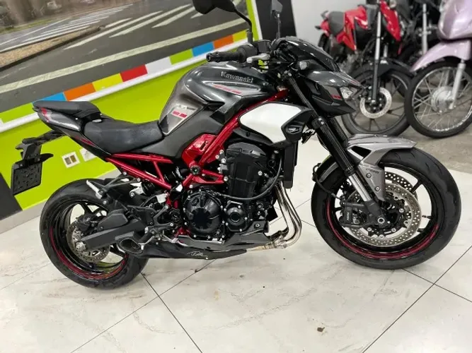 Kawasaki Z900 2026 / 2.511 KM