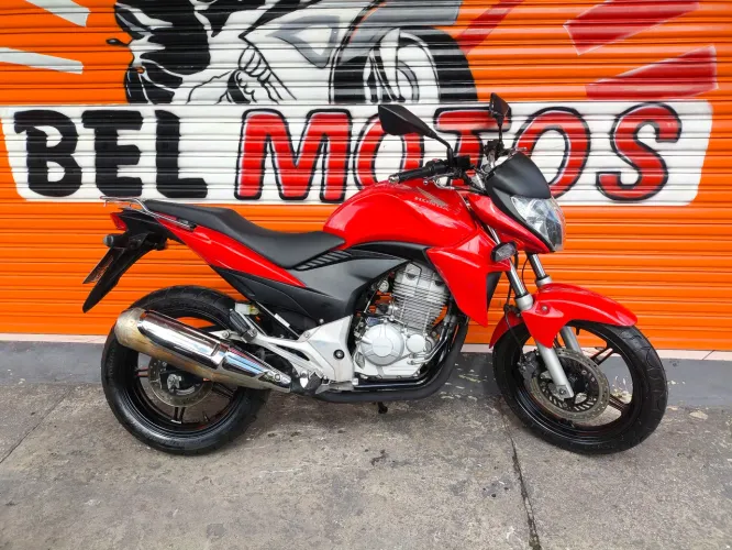 HONDA CB 300R 2014 COM 110 MIL KM BEL MOTOS