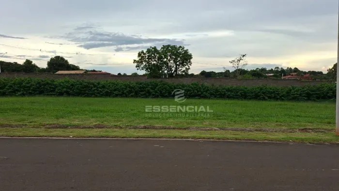 Terreno à venda, 465 m² por R$ 55.000,00 - Condomínio Ninho Verde II - Pardinho/SP