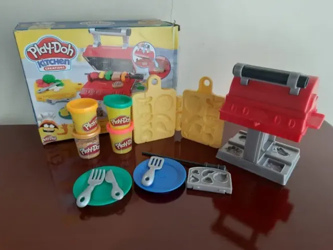 kit Play Doh - Dentista, Churrasqueiro e Sorveteria - Oportunidade