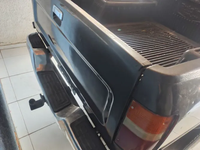 Toyota Hilux CD SR 4X4 3.0 8V 90cv Diesel 2002