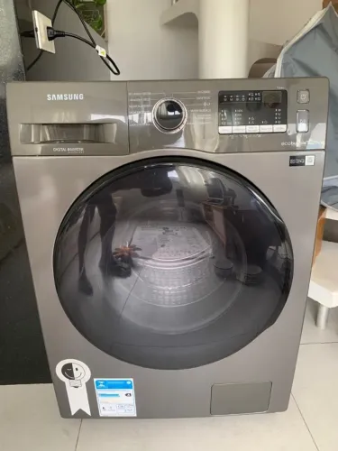 Maquina de lavar /Lava e seca Samsung 11k