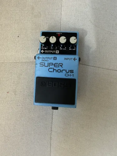 Pedal Boss Super Chorus CH-1
