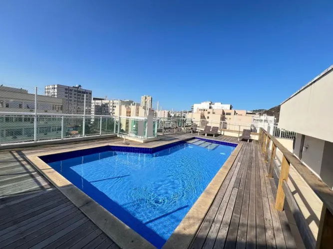 Apartamento à venda na Rua São Francisco Xavier - 2 quartos (1 suíte), com vaga de garagem