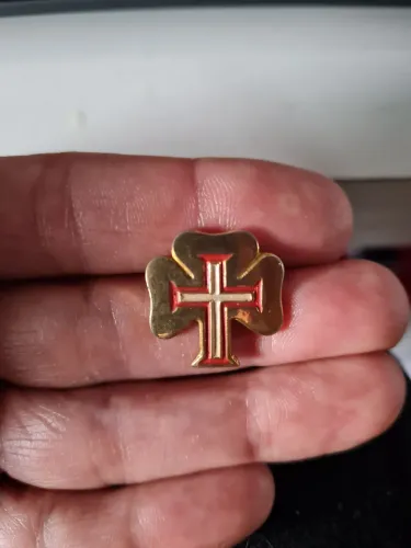 Pin bandeirantes/ escoteiro 
