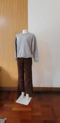 Blusa moletom cinza manga longa tam M
