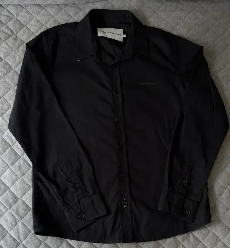 Camisa menino Calvin Klein tamanho 9/10