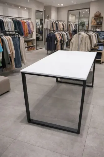 Mesa Centro de Loja Estilo Industrial Branca