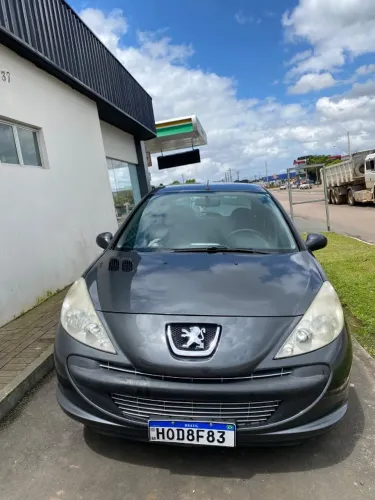 Peugeot 207 XR 1.4 Flex 8V 5P 2011