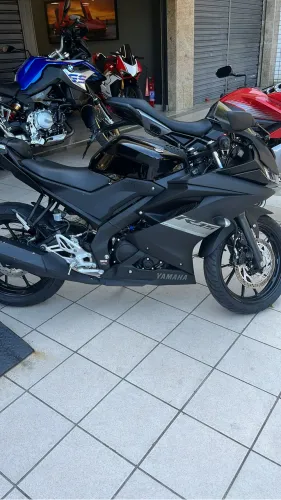 R15 2024 11.000km R$ 18.500