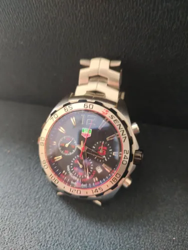 Relógio TAG heuer