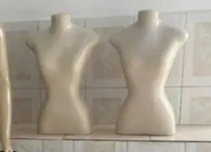 Manequim conservados e baratos