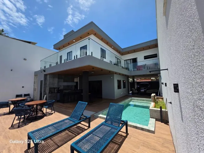 Venda casa porteira fechada no Pontal