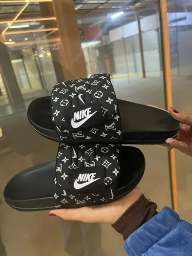 Chinelo Nike Slide Nuvem