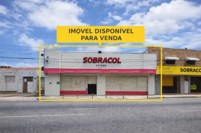 PRÉDIO COMERCIAL - AV. CORONEL ESTEVAM