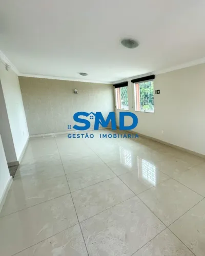 Casa Comercial para Aluguel - Santa Mônica | Excelente Localização - 120M²