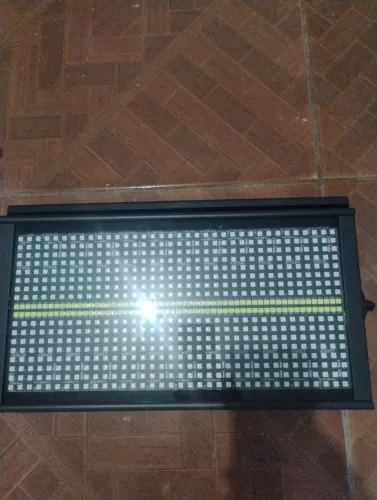 Strobo atomic 1000W RGB