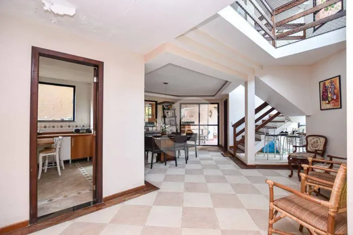 Casa com 4 dormitórios à venda, 180 m² por R$ 940.000,00 - Badu - Niterói/RJ