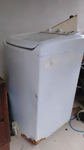 Vendo geladeira com defeito 90 reais
