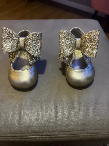 Sapatilha Infantil Dourada com Laço Glitter - Nº 24