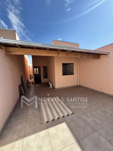 Casa á venda no bairro Santa Rafaela Montes Claros MG