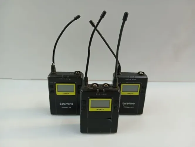 TRANSMISSOR E RECEPTOR MARCA : SARAMONIC MOD : UW MIC9- RX9