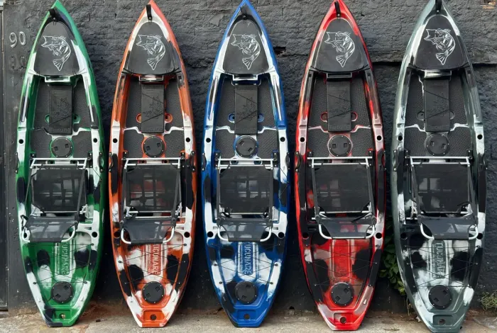 Caiaque De Pesca Tucunaré novo entrada para pedal e motor