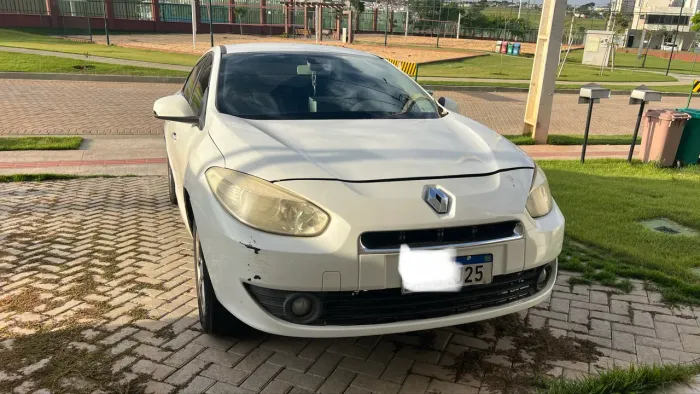 Renault Fluence Sed. Dynamique 2.0 16V Flex Mec. 2013