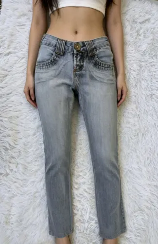 Calça Jeans Contatos Imediatos Cós Baixo 36