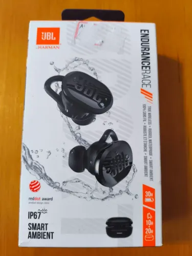 Fone JBL Endurance Race preto