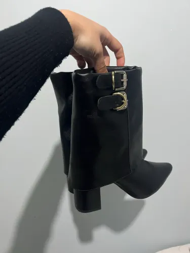Bota preta