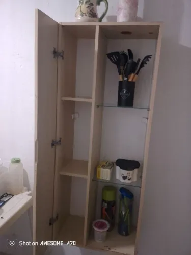 Armário multi uso. Bem conservado