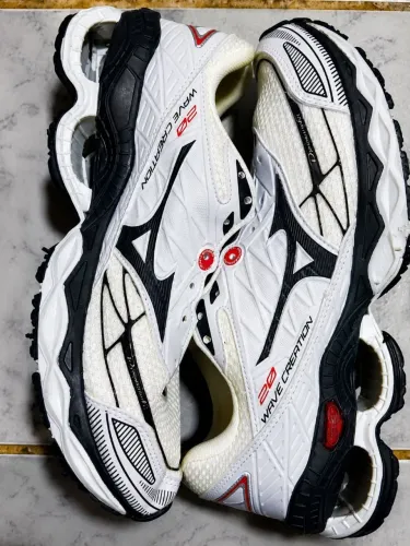 Tênis Mizuno Branco