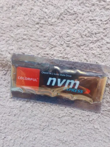 SSD memória de 256G M.2 colorful 2280