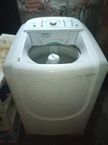 Máquina Electrolux 12kg com avaria 