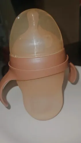 Mamadeira de silicone imitando bico de leite materno, anti-cólica e refluxo 