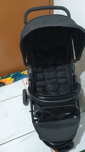 Carrinho de Bebê marca Cosco