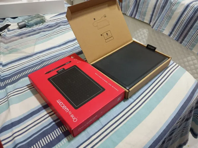 MESA DIGITALIZADORA WACOM ONE CTL472 POUCO USADA