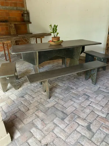 MESA EM PEDRA ARDÓSIA de 2.00 X 0.90 mts.