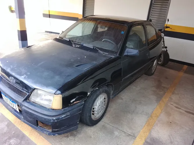 Chevrolet Kadett GSI / GS 2.0 1990