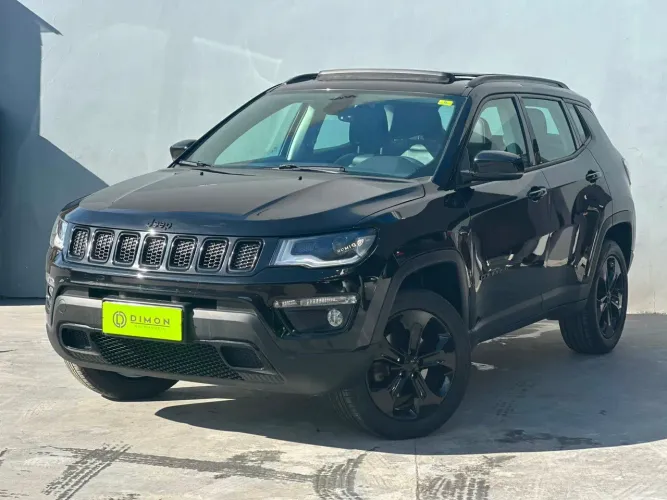 Jeep Compass Night Eagle 2.0 4X4 TB Dies. AUT 2018