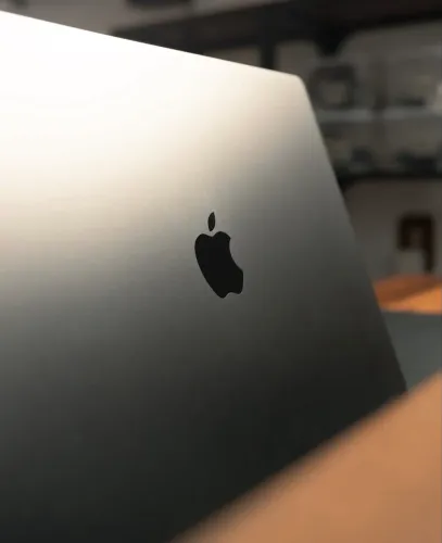M3 MAX & MACBOOK 