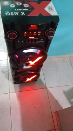 Caixa de som amovox 