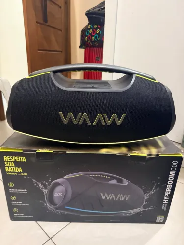 Vendo caixa de som HyperBoom Alok