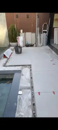 Trabalho com reformas gerais, azulejos e acabamentos 