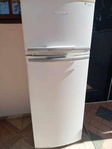 Vendo geladeira Brastemp 