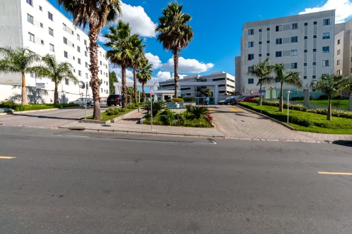 Apartamento Club para Locação  com 2 Quartos e 2 Vagas de Garagem