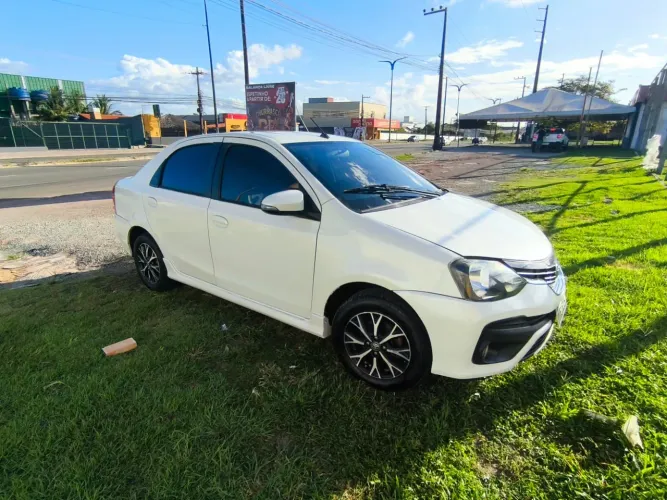 Toyota Etios Platinum Sed. 1.5 Flex 16V 4P Aut. 2019