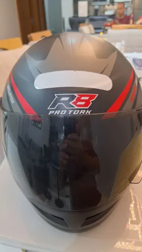 Vendo capacete Pro Tork R8